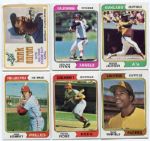 1974 Topps Baseball Near set- Missing Two Commons 