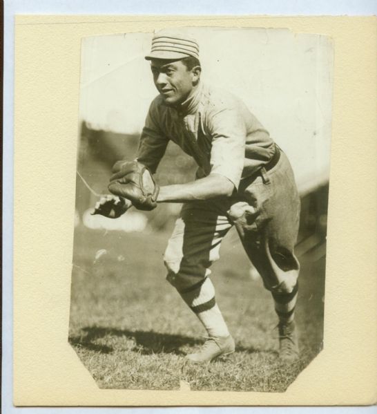 Lajoe, Baker, Hubbell photos (3) The Sporting News W/MEARS certs. 